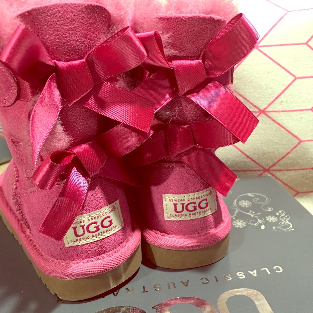 UGG kids bailey bow ll / double ribbon boot - NIB